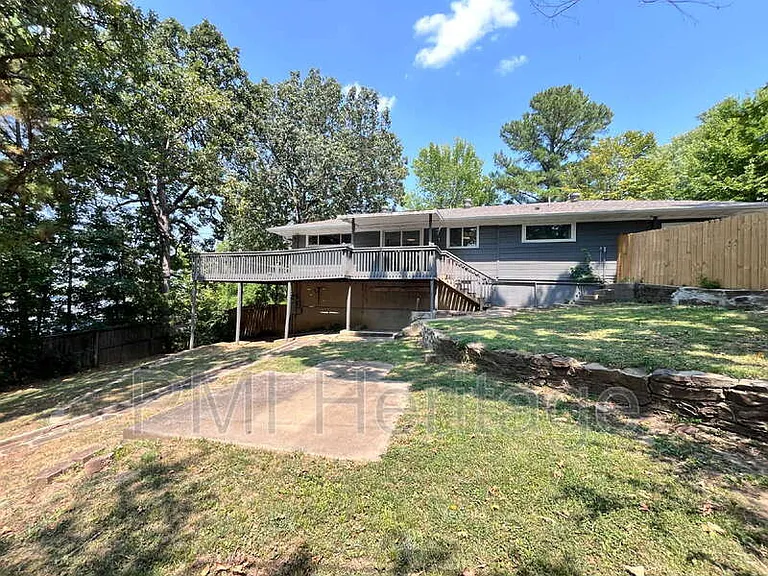 1139 N Sunset Dr — Photo 19