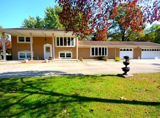 55670 Sheridan Blvd, Elkhart, IN 46514
