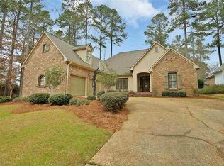 131 Pine Ridge Cir, Brandon, MS 39047