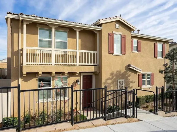3952 Boulder Dr, Jurupa Valley, CA 92509