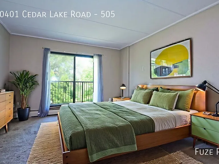 10401 Cedar Lake Rd #505 — Photo 9