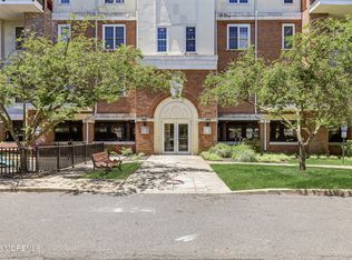 956 Madison Ave, Lakewood, NJ 08701