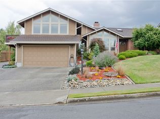 1917 8th Street Ct SW, Puyallup, WA 98371