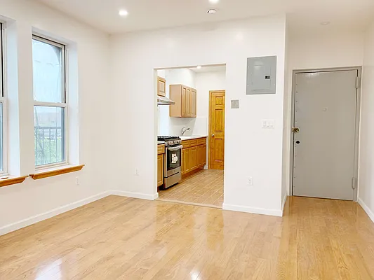 Rented by Compass | media 12