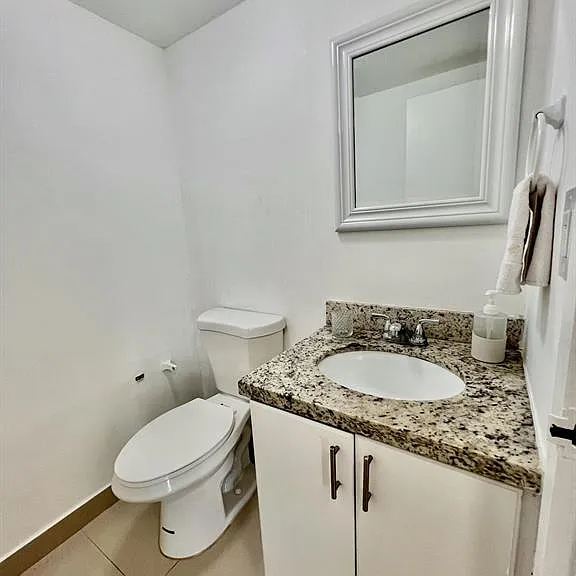 17570 Atlantic Blvd #416 — Photo 17