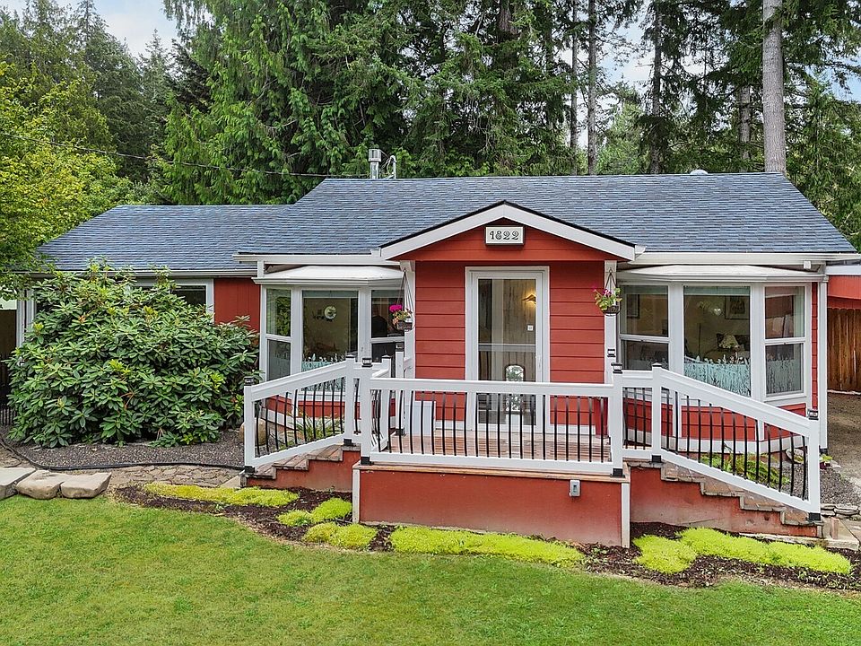 1st image of 1822 Island Drive NW
