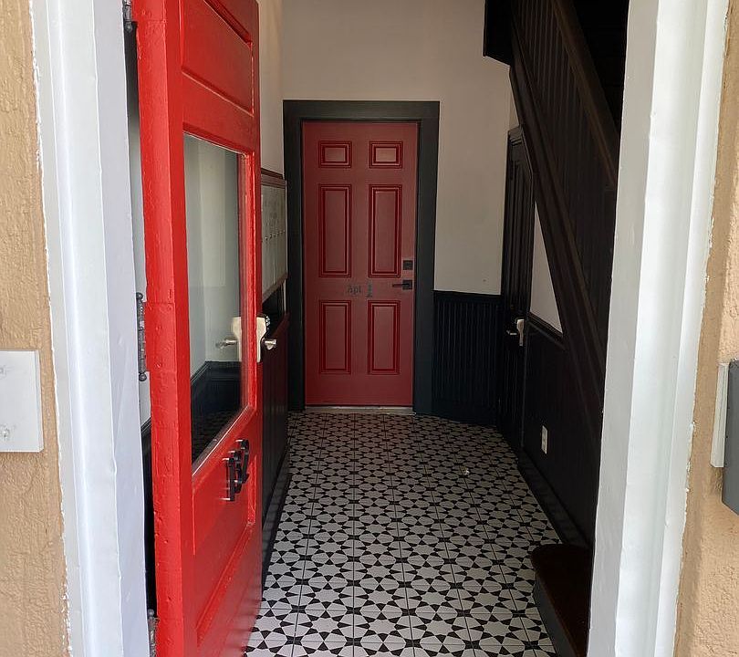 1st image of 132 Main St APT 2
