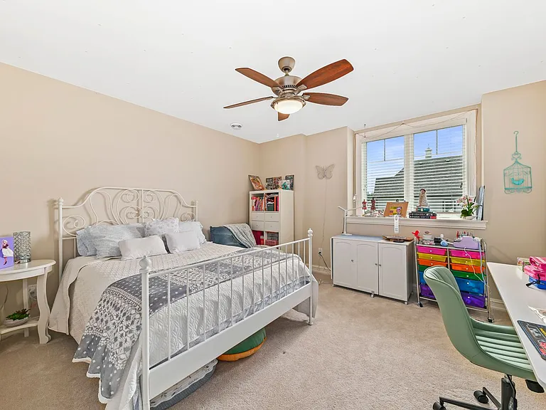 1626 Twisted Oak Ct — Photo 37