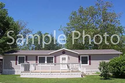 105 Elcona Dr photo 1
