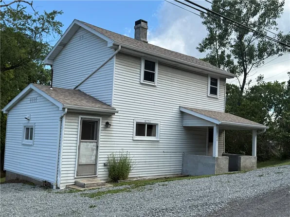 8226 Steubenville Pike, Mc Donald, PA 15057