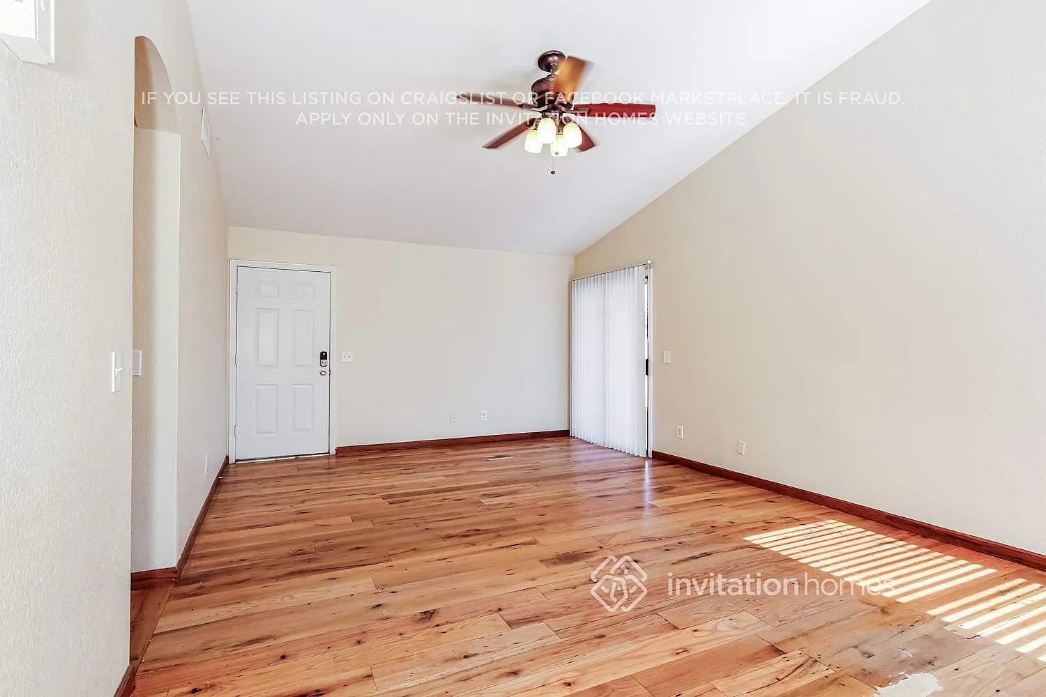 18285 N 87th Dr Peoria, AZ 85382 — Photo 3
