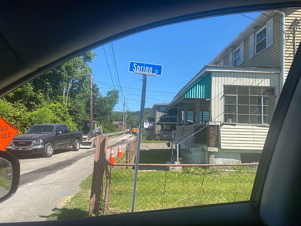 2nd image of 12 1st St