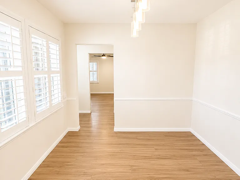 2157 W 109th Pl — Photo 3