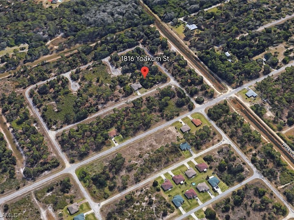 1st image of 1816 Yoakum St
