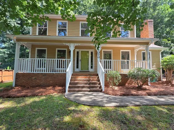 1070 Peachtree Ln, Fort Mill, SC 29715