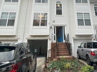 6517 Soapstone Dr, Charlotte, NC 28269