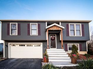 825 Lexington Ave, St Charles, IL