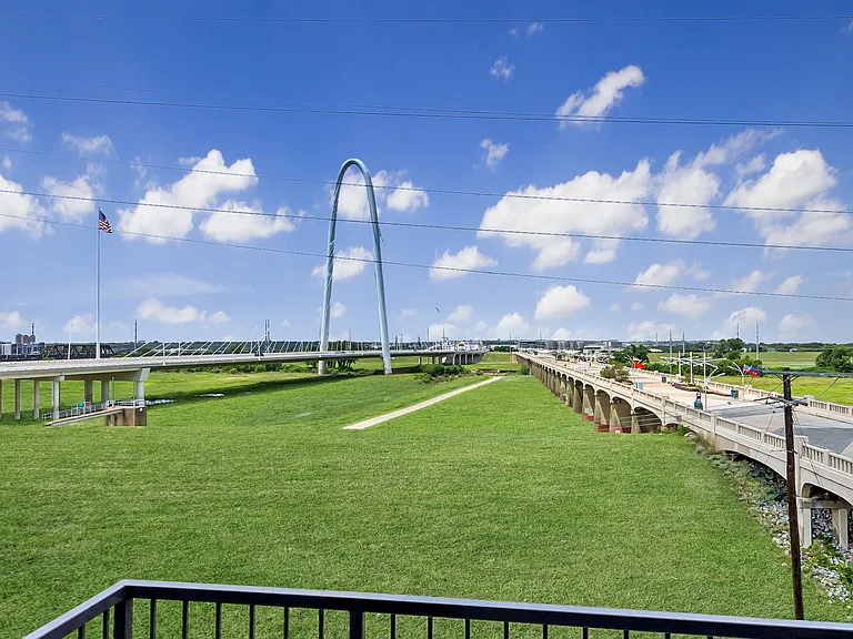The Margaret at Riverfront — Photo 21