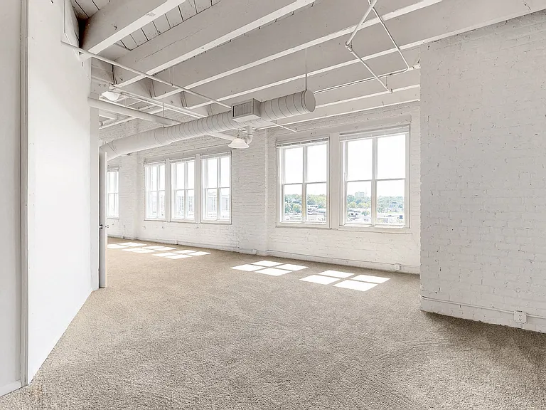 L15 Lofts — Photo 48