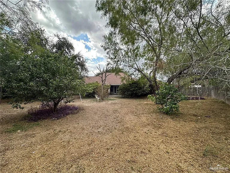 902 Hidden Forest Dr — Photo 17