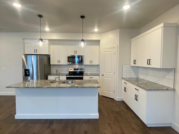 438 S 1440 E, Hyrum, UT 84319