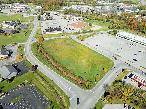 4th image of 202 Patchway Rd