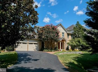 6314 Hunting Ridge Ln, Mc Lean, VA 22101