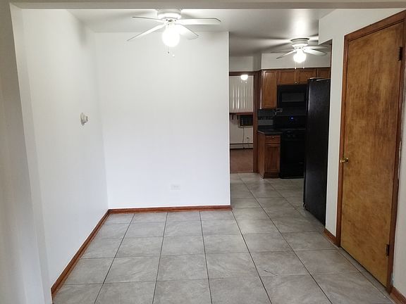 3rd image of 34 King Arthur Ct APT 3