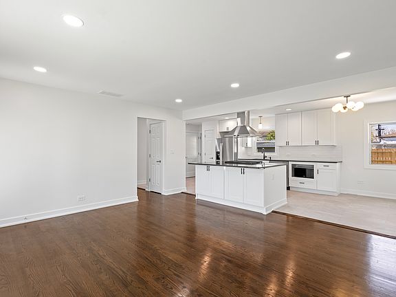 2nd image of 1708 N 39th Ave