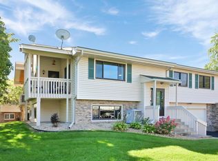 11863 Vintage St NW, Coon Rapids, MN 55433