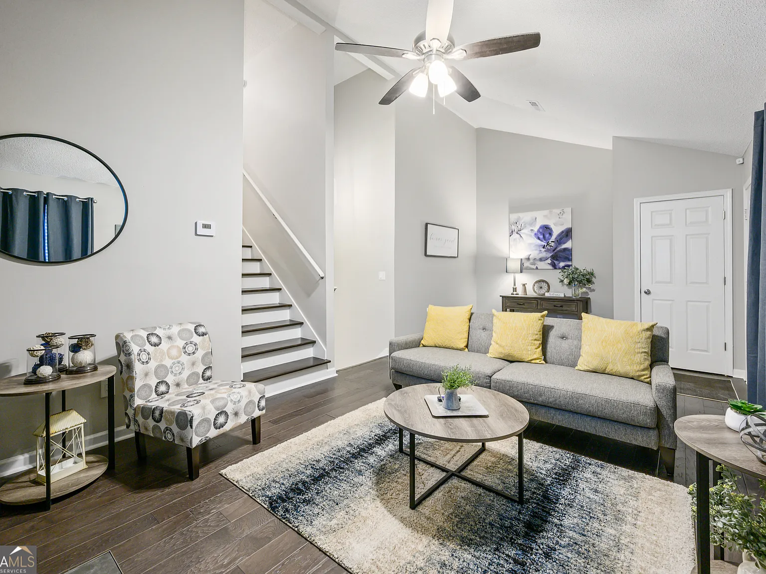2 bed, 2.5 bath, $3,474 — Photo 2