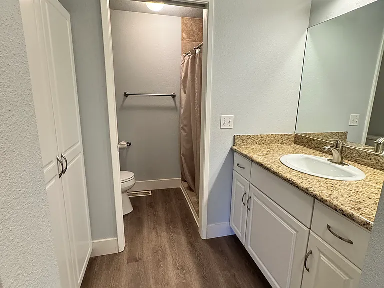 Wagon Wheel Cir — Photo 9
