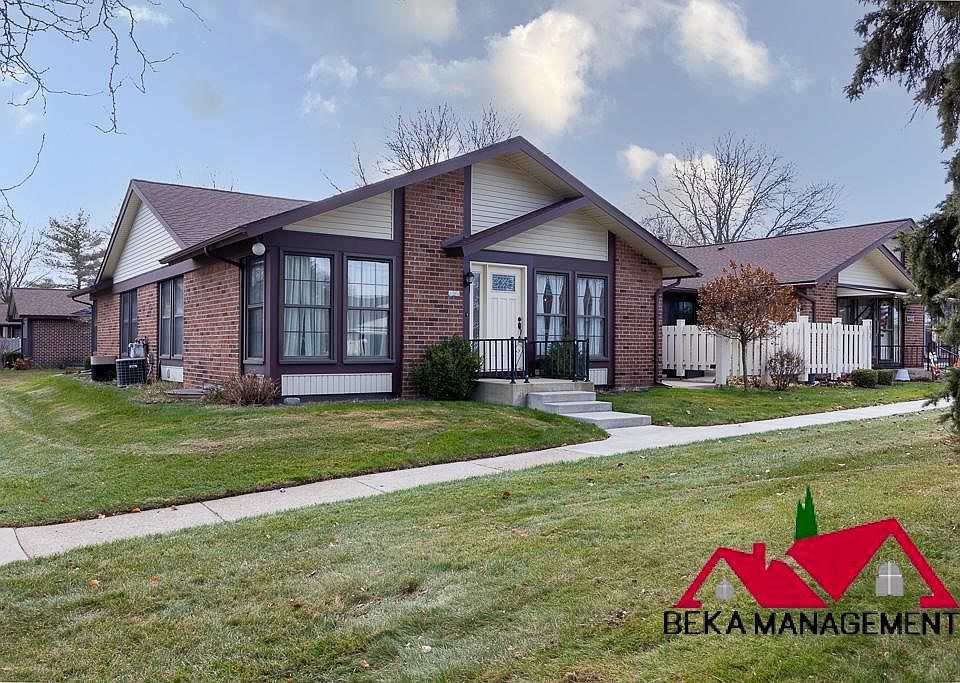 1st image of 40741 Newport Dr