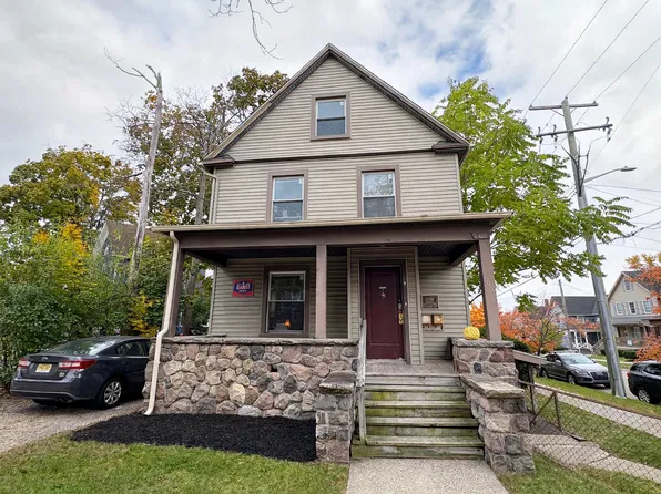 200 Packard St #1, Ann Arbor, MI 48104