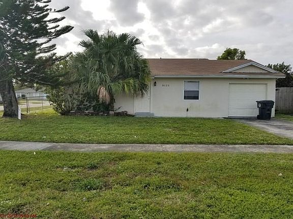 3rd image of 8120 SW 7th Ct