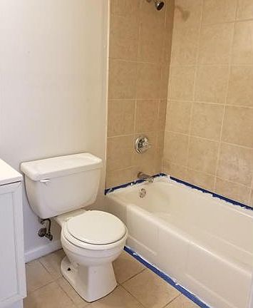 3rd image of 4131 Encampment St