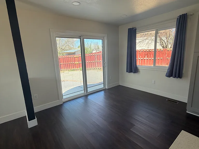 740 Sage Pl — Photo 6