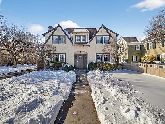 2nd image of 676 Webster Avenue