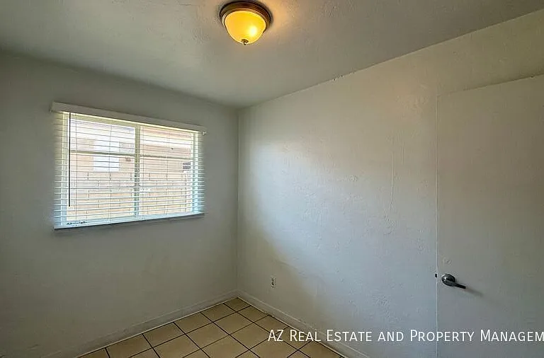 7532 N 21st Ave #2 — Photo 15