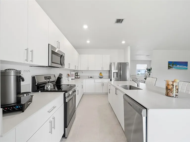 13249 SW 189th Ter — Photo 7