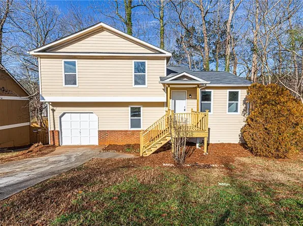 3840 Conley Downs Ln, Decatur, GA 30034