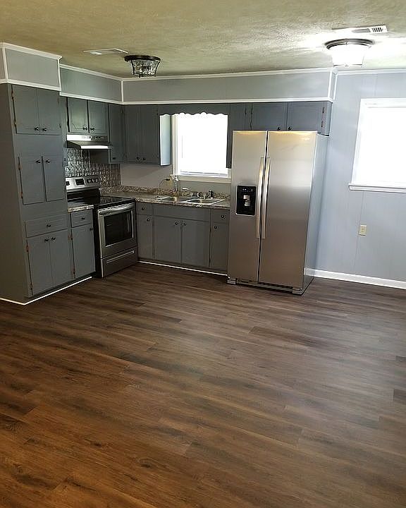 304 Robinhood Cir, Philadelphia, MS 39350 Zillow