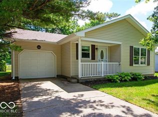 1001 Danielle Rd, Lebanon, IN 46052