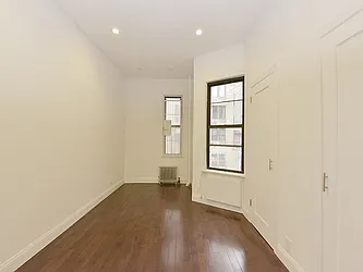 Rented by Cooper & Cooper Real Estate