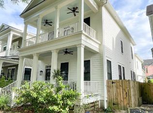 11 E 38th St, Savannah, GA 31401