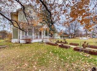 222 Hillcrest Dr, Hamilton, MT 59840