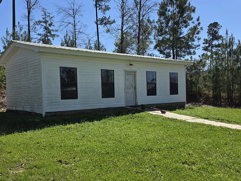 45 Freedom Rd — Photo 2