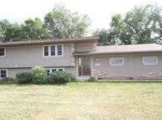 322 81st Ave NE, Spring Lake Park, MN 55432