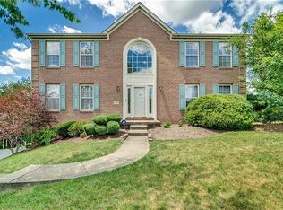 8032 Woodcreek Dr, Bridgeville, PA 15017