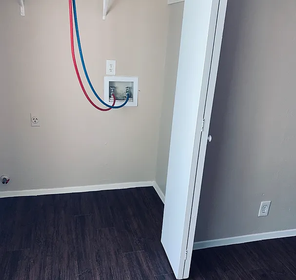 2203 Tabor Ct #A-D — Photo 13